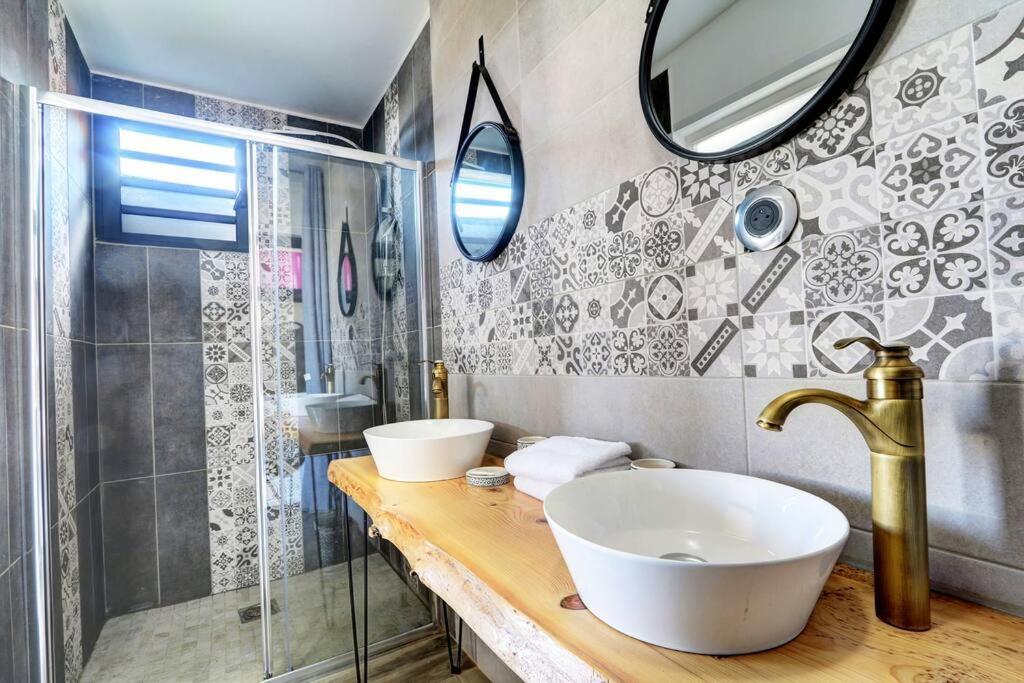 Villa 3 Etoiles Avec Piscine Chauffee Saint Pierre - Dodoterla Ngoại thất bức ảnh